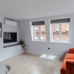 Casa Emilio - Soho - by Frankie Says - Bild 1