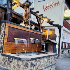 Hotel Restaurant Unikat - Bild 1