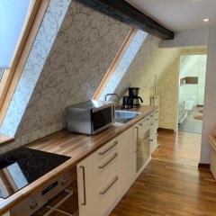 Ferienwohnung Janus Altstadt-Hameln Haus 1 inklusive Parkplatz mit und ohne Balkon - Bild 2