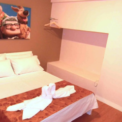 TR3ATS Guest House Bohol - Hostel