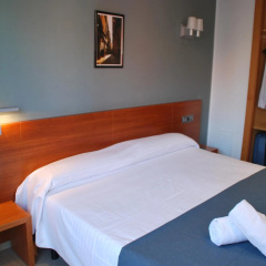 Apartaments Independència - Bild 2