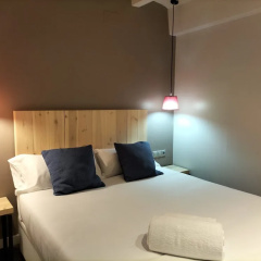 Montserrat Apartments by gaiarooms - Bild 5