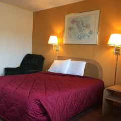 Super 7 Motel Sedalia thumbnail 5