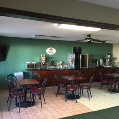 Express Inn Parsons thumbnail 11