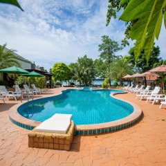 Phi Phi Andaman Beach Resort - Bild 12