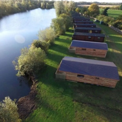 Woodlakes Park thumbnail 24
