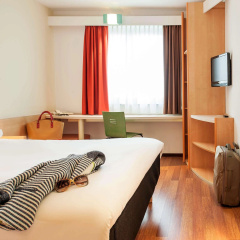 McDreams Hotel Stuttgart-City - Bild 4