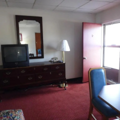 Tazewell Motel thumbnail 8