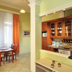 Baross City Hotel in Budapest, Hungary from 83$, photos, reviews - zenhotels.com meals photo 2