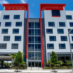 Kompose Boutique Hotel Miami Airport - Bild 1
