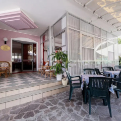 Hotel Susanna thumbnail 14