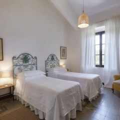 La Pescaia Resort thumbnail 4
