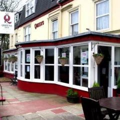 The Queens Inn thumbnail 8