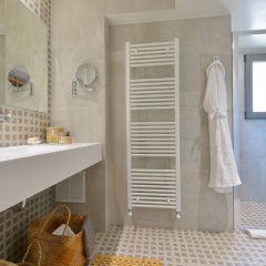 Mirivili Rooms & Suites Hotel - Bild 8