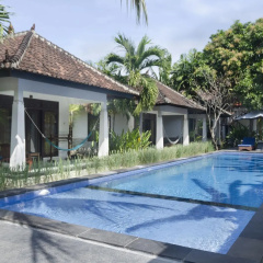 Warna Beach Hotel - Bild 13