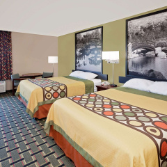 Econo Lodge Canton North thumbnail 4