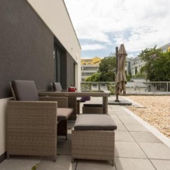 Mar Suite Apartments - Simmering thumbnail 5