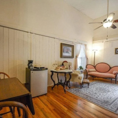 The Brownstone Inn thumbnail 21