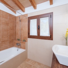 CAL TIO - Chalet With Terrace in Caimari. Free Wifi - Bild 9