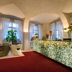 Hotel Three Storks - Bild 2