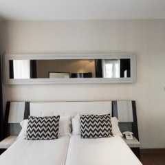 Petit Palace Triball Hotel - Bild 4