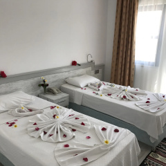 Aymes Hotel - Bild 5