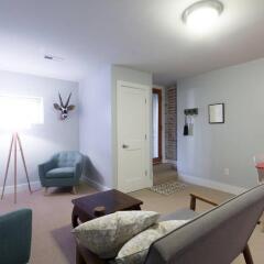 Отель Charming 2BD in Hip Neighborhood - 3 Blks to Metro США, Вашингтон - отзывы, цены и фото номеров - забронировать отель Charming 2BD in Hip Neighborhood - 3 Blks to Metro онлайн фото 33