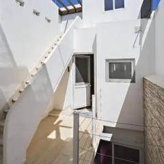 Xiri Beach House thumbnail 7