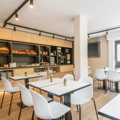 B&B HOTEL Rostock-Broderstorf - Bild 25