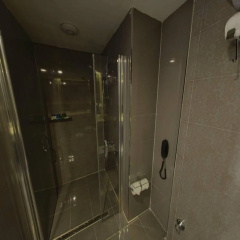 Royal Capital Hotel Çekirge - Bild 10