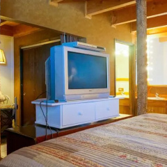 Tahoe Village 754J thumbnail 4
