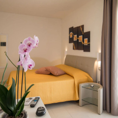 Xenia Hotel thumbnail 4