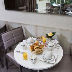 Hotel Longchamp Elysees - Bild 11