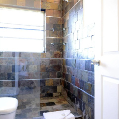 Sunrise Court Apartments thumbnail 18