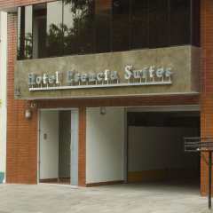 Hotel Esencia Suites