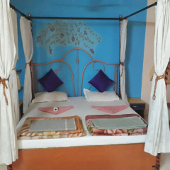 Govind Hotel thumbnail 2