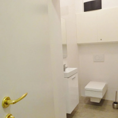 Luxury Oldtown Apartments thumbnail 8