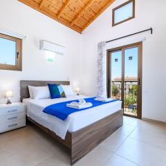 Отель Kymma Villa 12 Кипр, Айя-Напа - отзывы, цены и фото номеров - забронировать отель Kymma Villa 12 онлайн комната для гостей