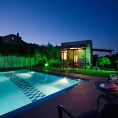 Yiannis Cottage thumbnail 8
