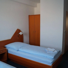 Hotel Am Vogelsanger Weg - Bild 6