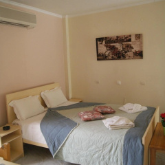 Maria Apartments thumbnail 3