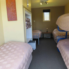 Hanmer Backpackers thumbnail 1