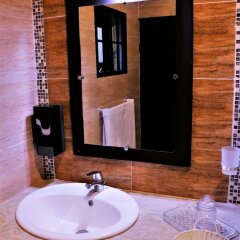 Hotel Riviera Ramatou Plage in Lome, Togo from 78$, photos, reviews - zenhotels.com photo 14