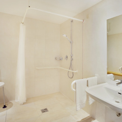 Holiday Inn Nürnberg City Centre by IHG - Bild 8