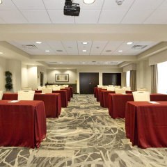 Hampton Inn & Suites Pittsburgh/Harmarville thumbnail 12