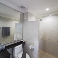 Karon Studio Apartment - Bild 6