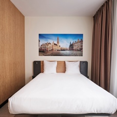 easyHotel Brussels City Centre - Bild 7
