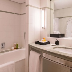 THE MADISON Hotel Hamburg - Bild 8