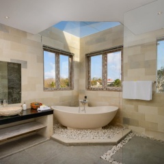 Adinda Balangan Beach Villa - Bild 9