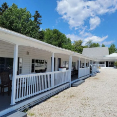 Yardarm Motel thumbnail 16